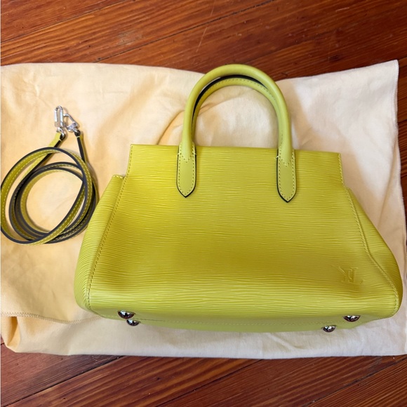 Authentic New Louis Vuitton Marly BB bag in Pistache color - Picture 6 of 6